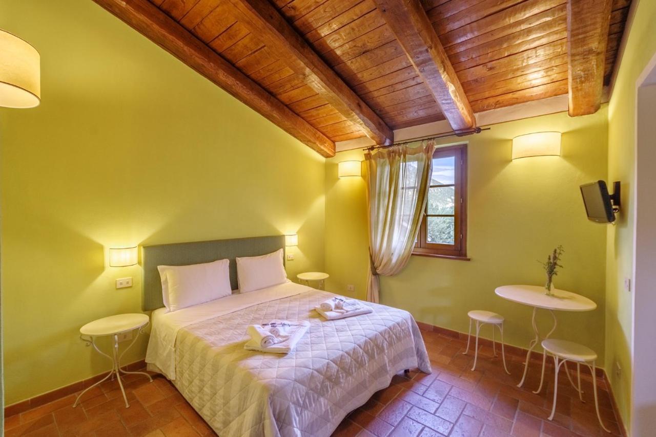 Agriturismo Le Vigne Foligno Exteriér fotografie