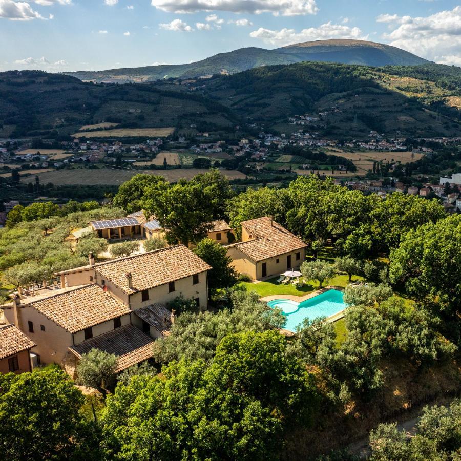 Agriturismo Le Vigne Foligno Exteriér fotografie