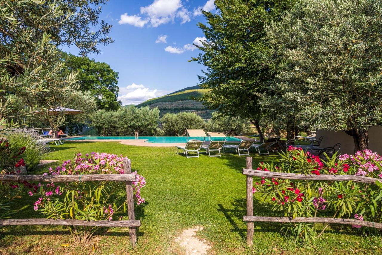 Agriturismo Le Vigne Foligno Exteriér fotografie