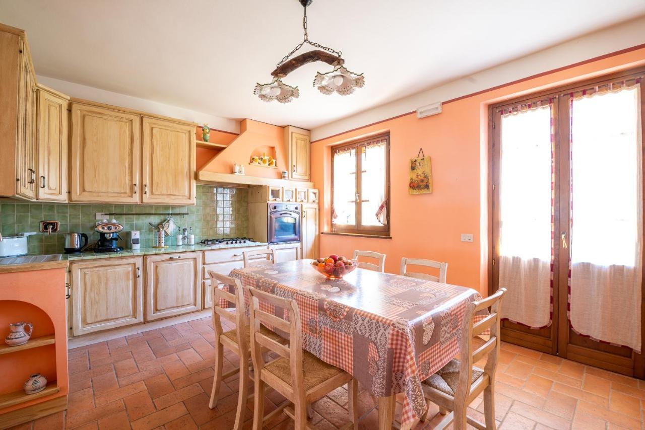 Agriturismo Le Vigne Foligno Exteriér fotografie